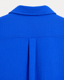 جزئیات دوخت، برش افقی و پیلی پشت شومیز موسلین آبی کاربنی اسمارا